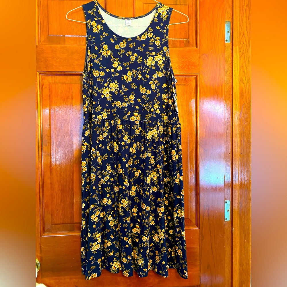 Old Navy sleeveless floral tank dress.